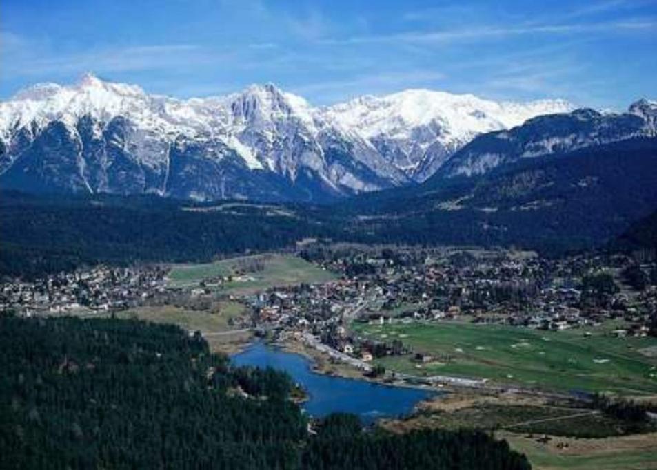 Das Kronen Hotel Seefeld no Tirol Exterior foto